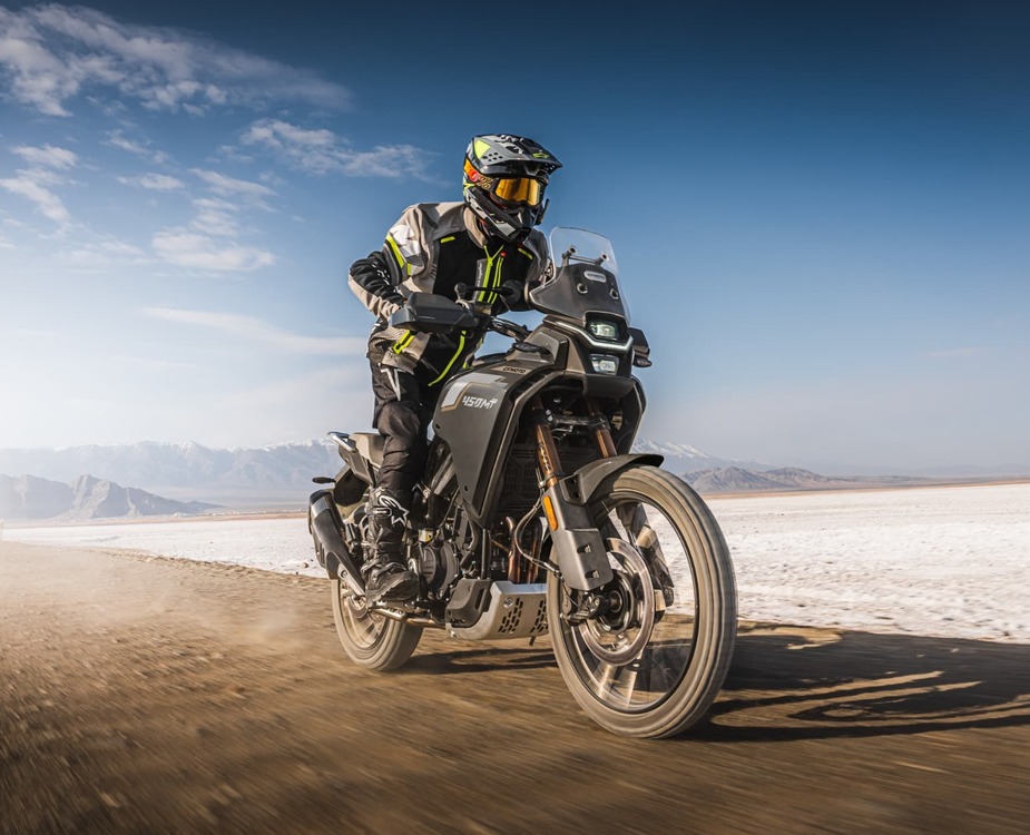 cfmoto-450mt_925x750
