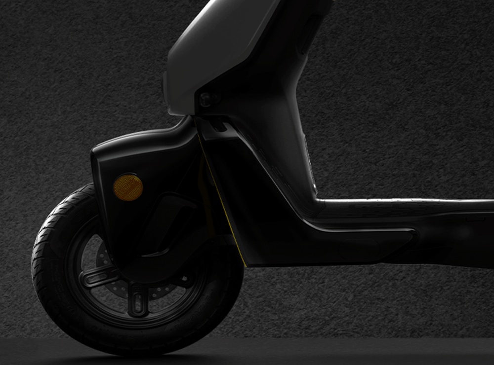 zeeho-ez3-side-detail_1000x740
